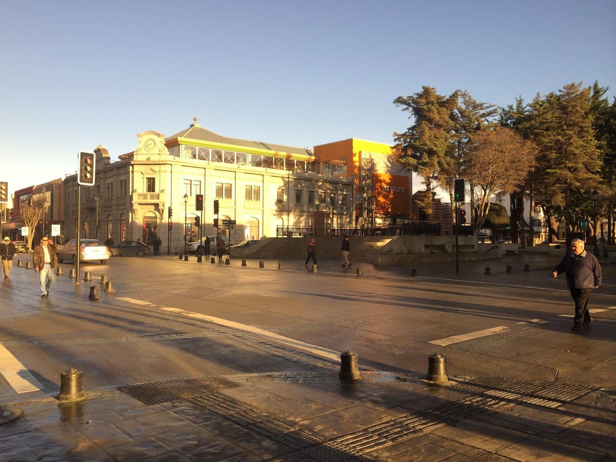 Hotel Tierra Del Fuego Punta Arenas Bagian luar foto