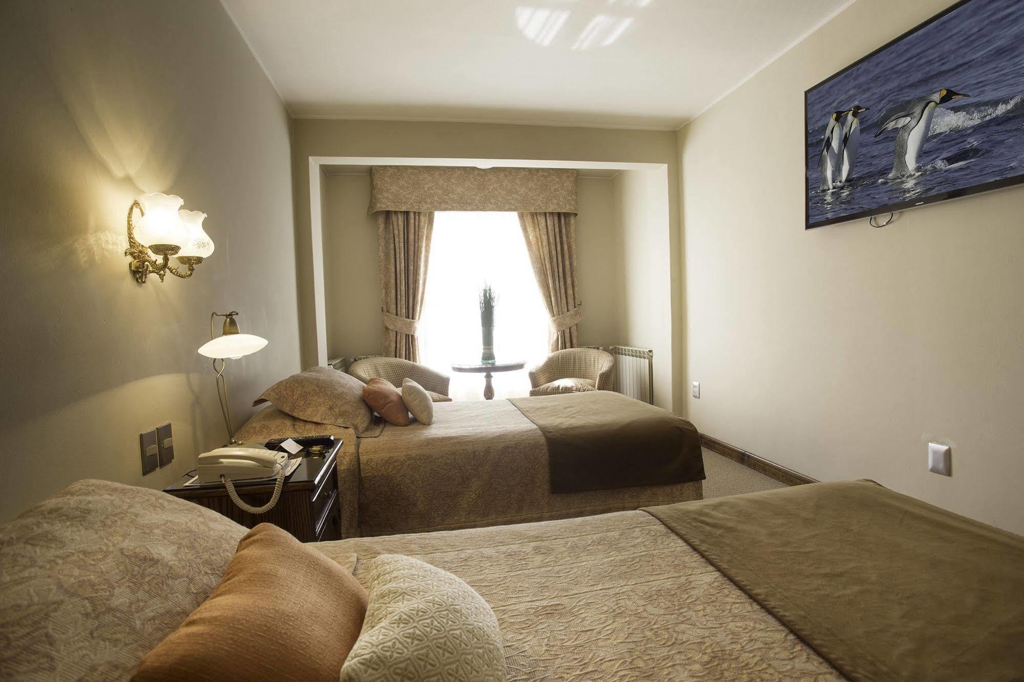 Hotel Tierra Del Fuego Punta Arenas Bagian luar foto